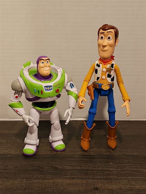 Toy Story Woody And Buzz Lightyear