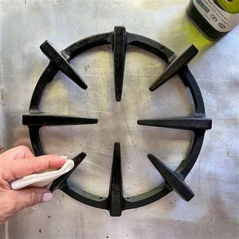 How To Clean Cast Iron Stove Grates Bring Them Back To Black