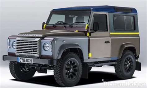 Paul Smith Merancang Ulang Land Rover Defender