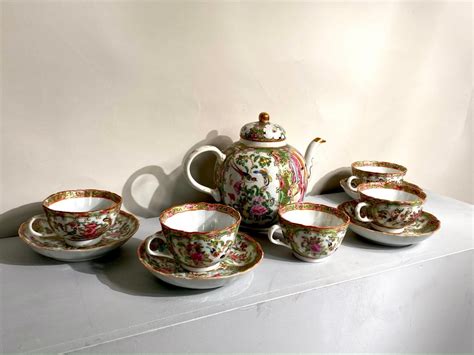 Proantic: China Porcelain Tea Set.