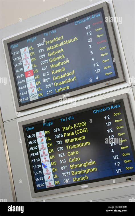 Flight Information Screen Monitors Dubai Airport Stock Photo Alamy