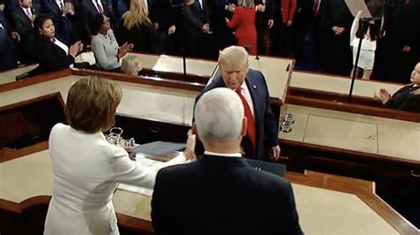 Watch Trump Snub Nancy Pelosi S Handshake At The State Of The Union