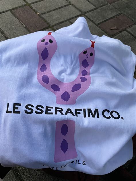 Joe On Twitter Le Sserafim Company Shirts Are Being Given At The