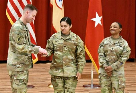 ‘this Is A Symbol Of Your Sacrifice 3rd Esc Soldiers Recognized For