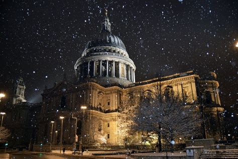 Magical Photo Of St Pauls Cathedral In The Snow Randomly London