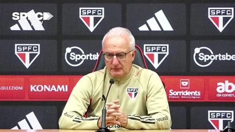 Dorival Júnior supera marca de Rogério Ceni em números impressionantes