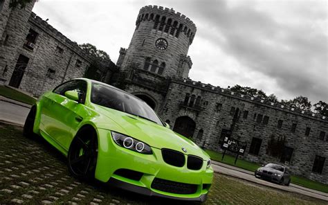 Green Car Wallpapers - Wallpaper Cave