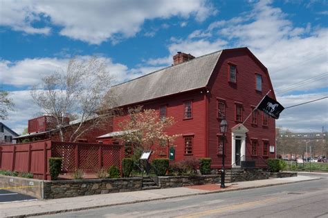 10 Oldest Restaurants In America