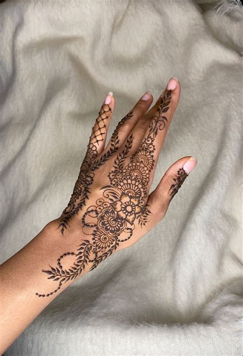 Ig Hennaa Bym Simple Henna Design En Mod Les Tatouages Au