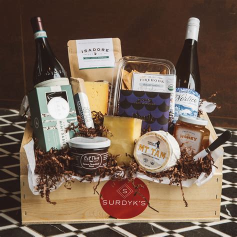 Gift Baskets | Surdyk's Cheese Shop | Gift baskets, Cheese gifts ...