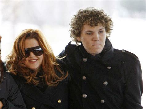 Lisa Marie Presley Kept Late Sons Body On Dry Ice Western Advocate