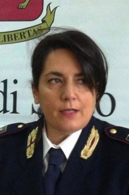 Il Commissario Anna Maria Mancini Lascia La Polizia Di Stato Per