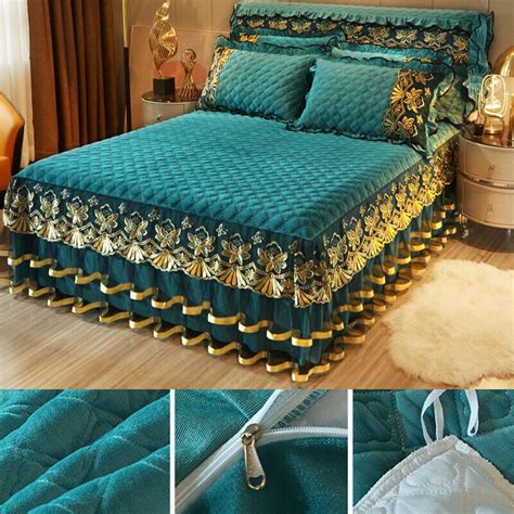 Simple King Size Bed Design King Size Bed Designs Farmhouse In 2024