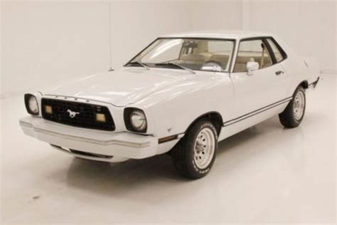 1977 Ford Mustang II Photo 5 Barn Finds