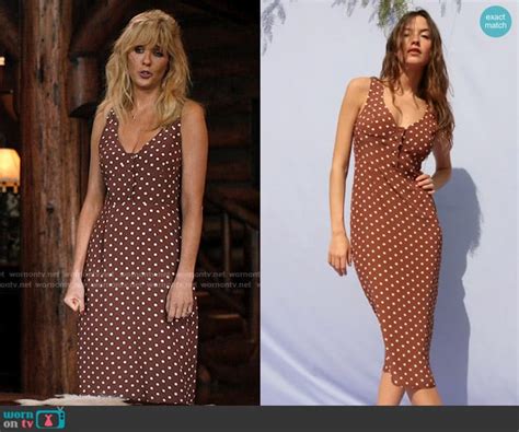 Wornontv Beths Brown Polka Dot Midi Dress On Yellowstone Kelly