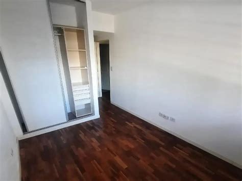 Alquiler Departamento 10 años 2 dormitorios 58m2 con balcón Av