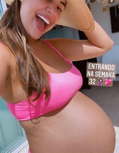 Vivian Amorim Exibe Barriga De Gravidez E Celebra Entrando Na Semana 32