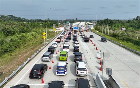 Juta Lebih Kendaraan Melintasi Tol Trans Sumatera Pada Arus Mudik