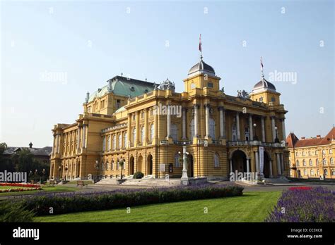 The Croatian National Theatre Zagreb Croatia Stock Photo Alamy