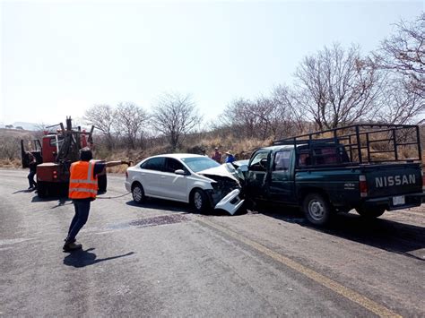 Trágico Choque En Carretera De Oaxaca Cobra La Vida De Una Conductora Nvi Noticias