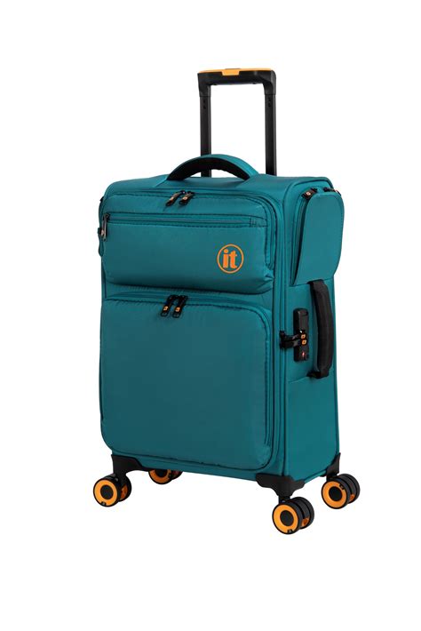 It Luggage Simultaneous 22 Softside Carry On 8 Wheel Expandable Spinner Harbour Blue