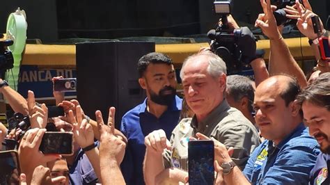 Ciro Gomes chega à Paraíba para cumprir agenda em Campina Grande