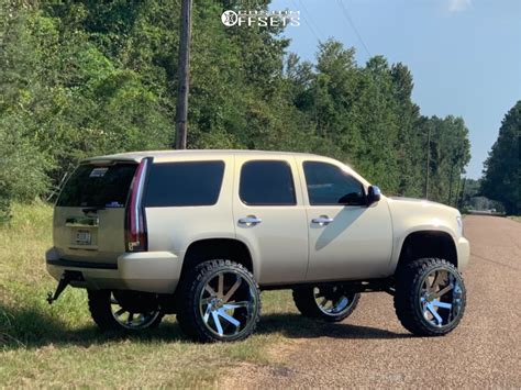 2008 Chevrolet Tahoe Arkon Off Road Lincoln Rough Country Custom Offsets