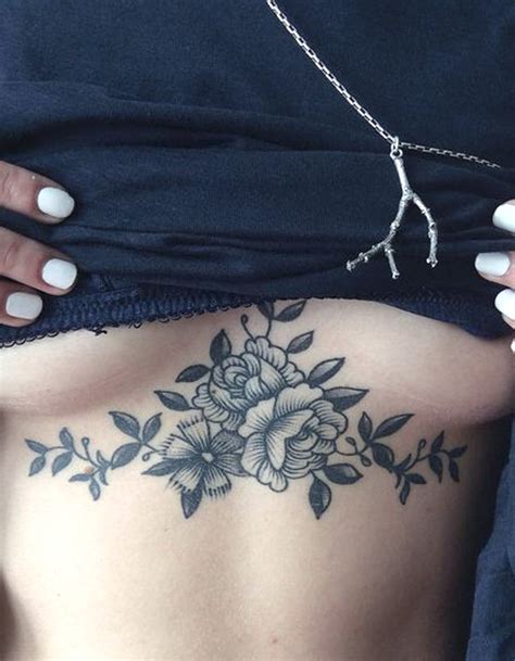 30 Feminine Sternum Tattoo Ideas For Women Mybodiart