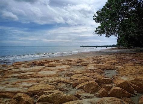 Wisata Pantai Di Tanah Bumbu Kalimantan Selatan