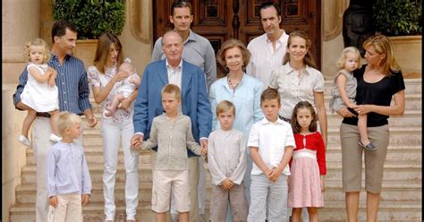 La famille royale d Espagne en vacances à Palma de Majorque en août