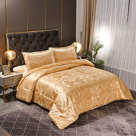 Top 5 Best Gold Comforter 2024 Guides By Rebatekey