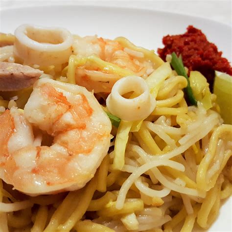 Singapore Hokkien Mee Noodle