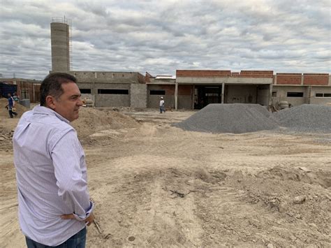 Prefeito Confere Obras Do Ifce Momba A Que Est O Em Ritmo Acelerado