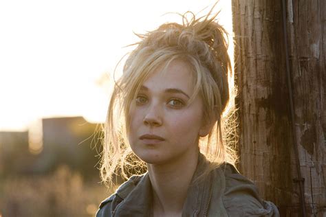 Download Celebrity Juno Temple HD Wallpaper
