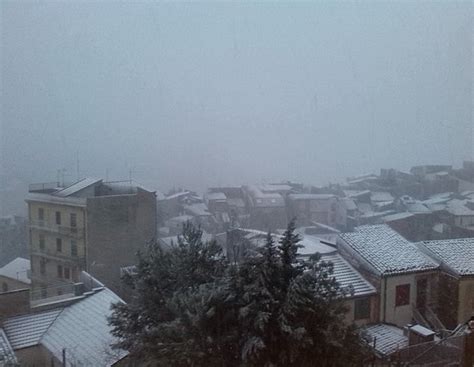 Freddo E Maltempo In Sicilia Enna Imbiancata Dalla Neve Siciliafan