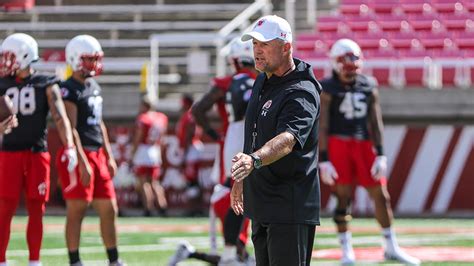 Utahs Kyle Whittingham Ranked Top Coach In Pac 12 By Cbs Among Power