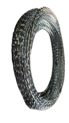 Iron Galvanized Concertina Coil Cross Razor Coil Diameter 400 Mm At Rs 117 Kg In Kolhapur