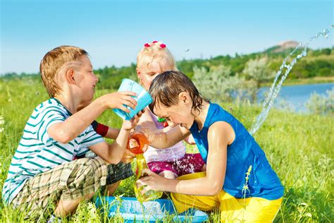 Brincadeiras Com água Na Educação Infantil