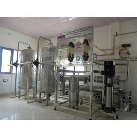 FRP And Stainless Steel Industrial Reverse Osmosis Plant Capacity