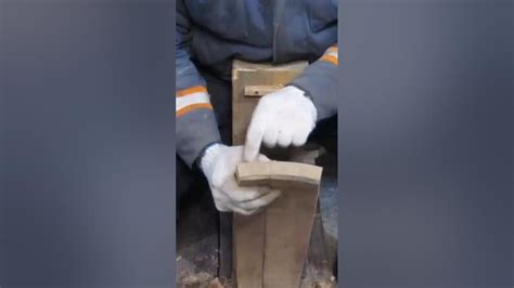 Дубова бочка своїми руками. Ручне виготовлення клепок... - YouTube