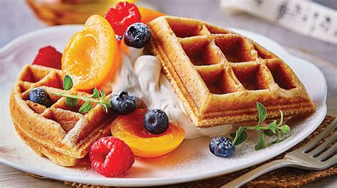 Waffles Con Fruta Recetas De Comida