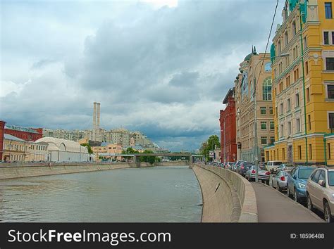 130+ Moscow river embankment Free Stock Photos - StockFreeImages