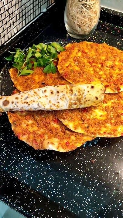 300 Gr Kiymadan 8 Adet Lahmacun Yaptim 🥳🥳 Youtube