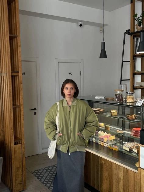 Женский зимний бомбер хаки S-M ZF Inspire 1650 от продавца: BOTATA – в ...