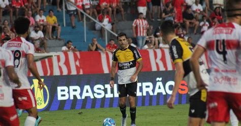 VÍDEO Criciúma vence CRB e encosta no G 4 da Série B