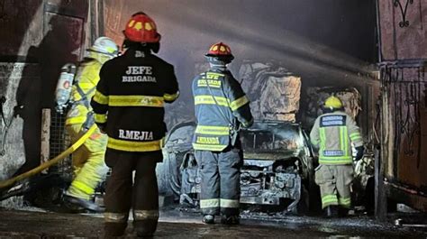 Voraz Incendio Consumi Gran Parte De Una Vivienda En Lomas De La