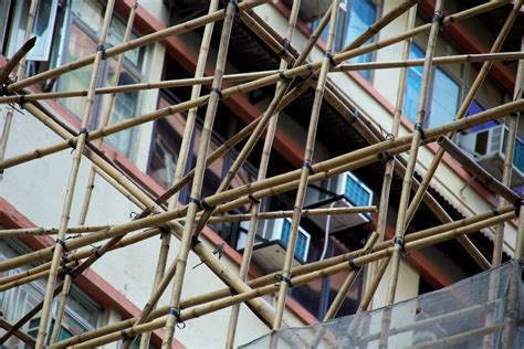 File:Bamboo scaffolding, Hong Kong 2.jpg - Wikimedia Commons