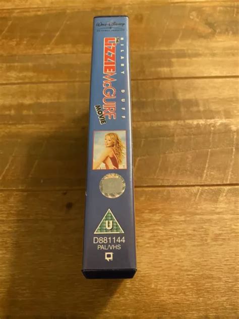 THE LIZZIE MCGUIRE Movie VHS Video Walt Disney Blue Box Hilary Duff 7