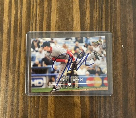 Boston Red Sox Jonathan Papelbon Autographed Upper Deck Baseball Card