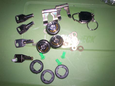 Random AE86 parts...